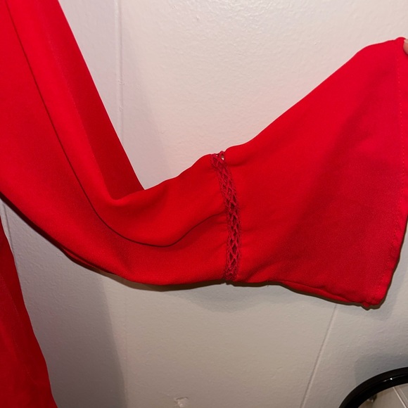 Red 3/4 sleeve blouse - Picture 2 of 4